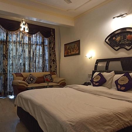 Le Grand Manali - The River Facing Hotel Экстерьер фото