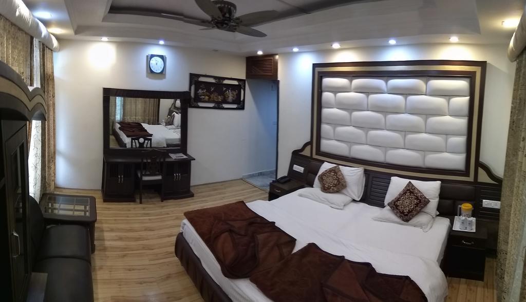 Le Grand Manali - The River Facing Hotel Экстерьер фото