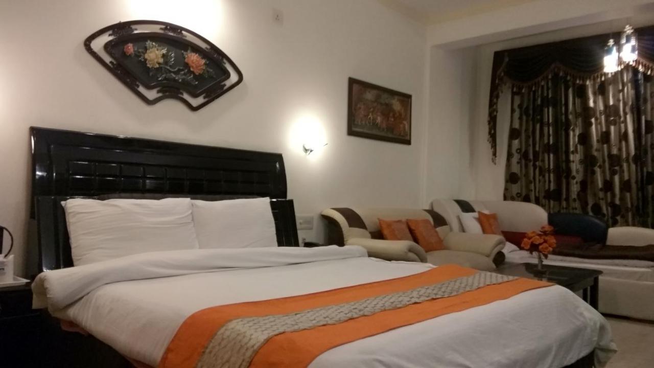 Le Grand Manali - The River Facing Hotel Экстерьер фото